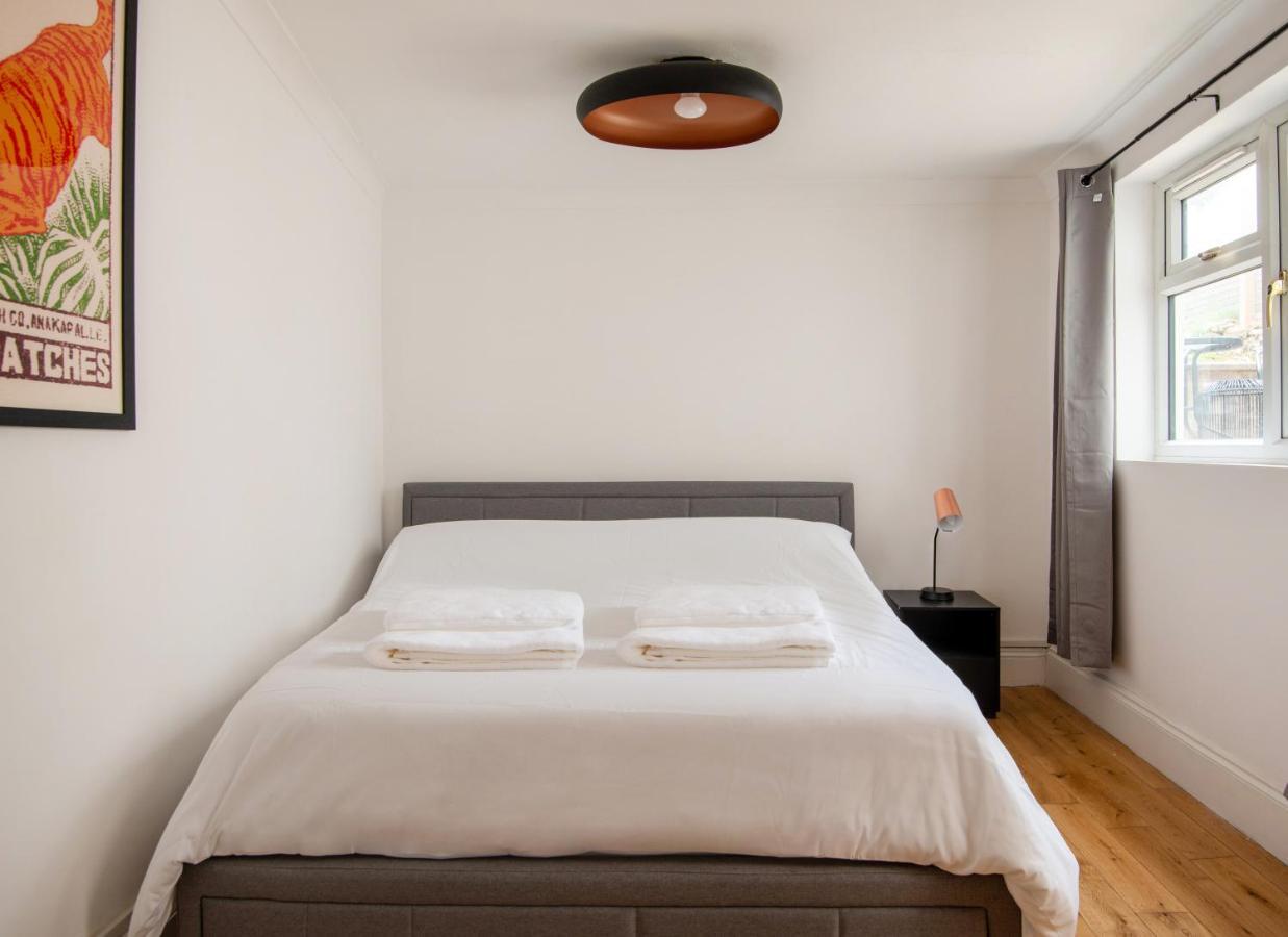 -Newly Refurbished- Stylish Apartment 5 Minutes From Station W Garden Brighton Eksteriør bilde