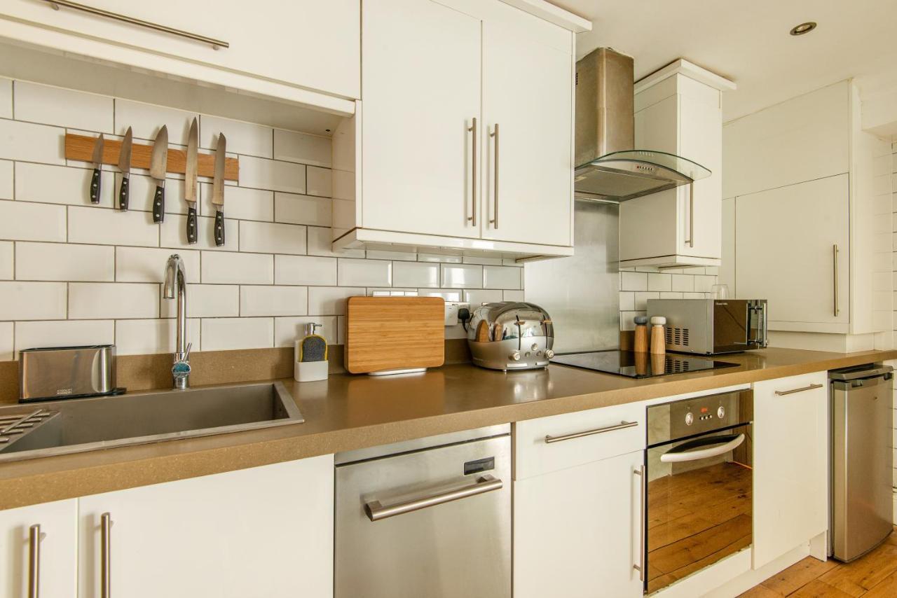 -Newly Refurbished- Stylish Apartment 5 Minutes From Station W Garden Brighton Eksteriør bilde