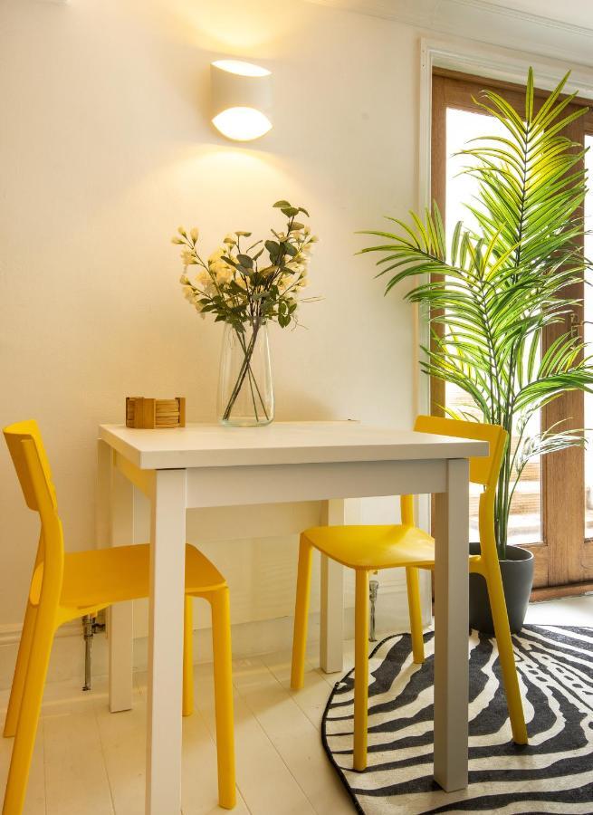 -Newly Refurbished- Stylish Apartment 5 Minutes From Station W Garden Brighton Eksteriør bilde